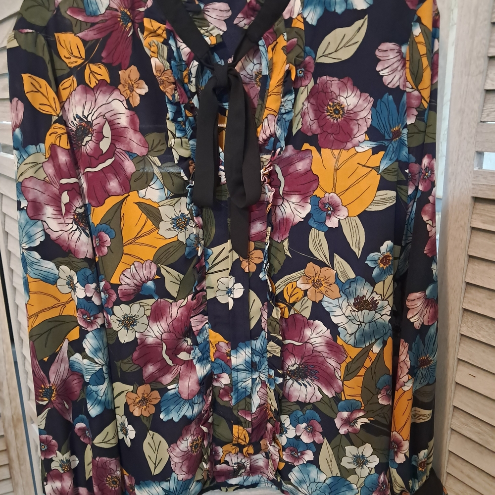 Haute Monde Floral Blouse - Multicolor